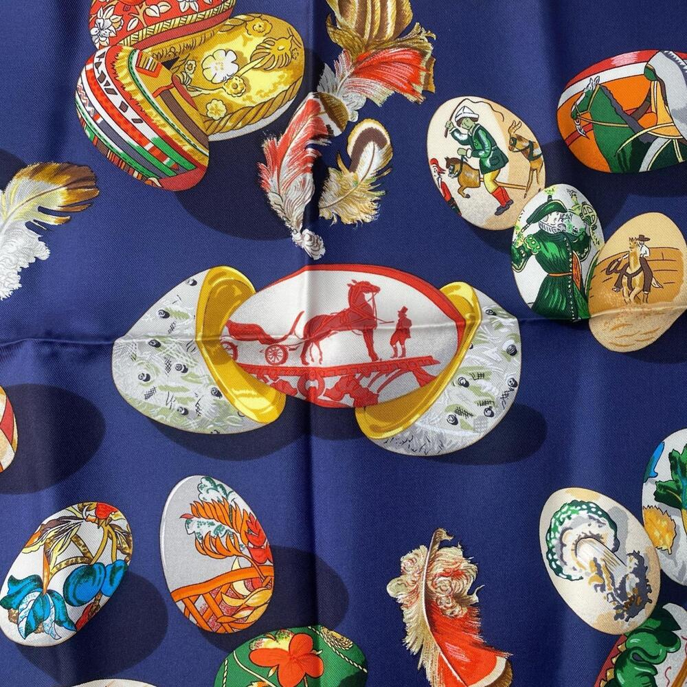 HERMES Authentic Black Scarf - Picture 3 of 6